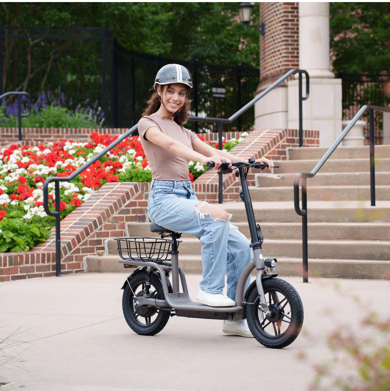 Go-Trax Flex Voyager E-Scooter with Seat